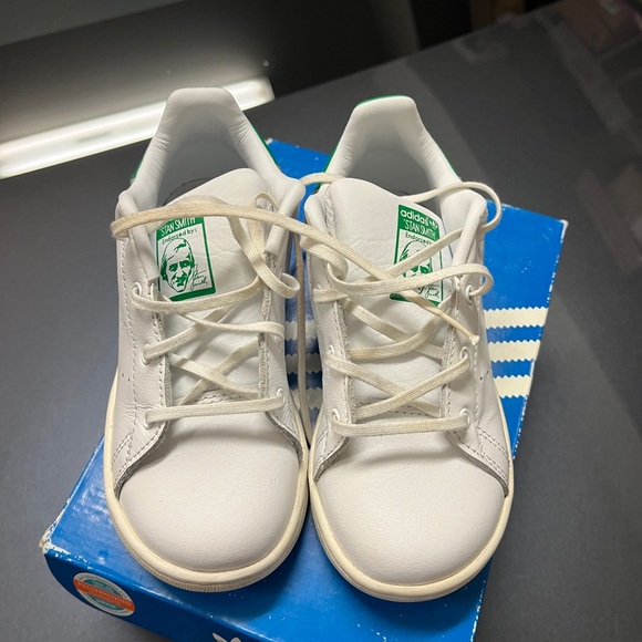 Adidas Stan Smith Shoes for small kid - Picture 3 of 6